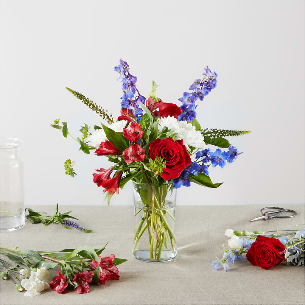 Star Spangled - A Florist Original – Sandy Run Sndwich Shop And Florist Llc, Gaston SC
