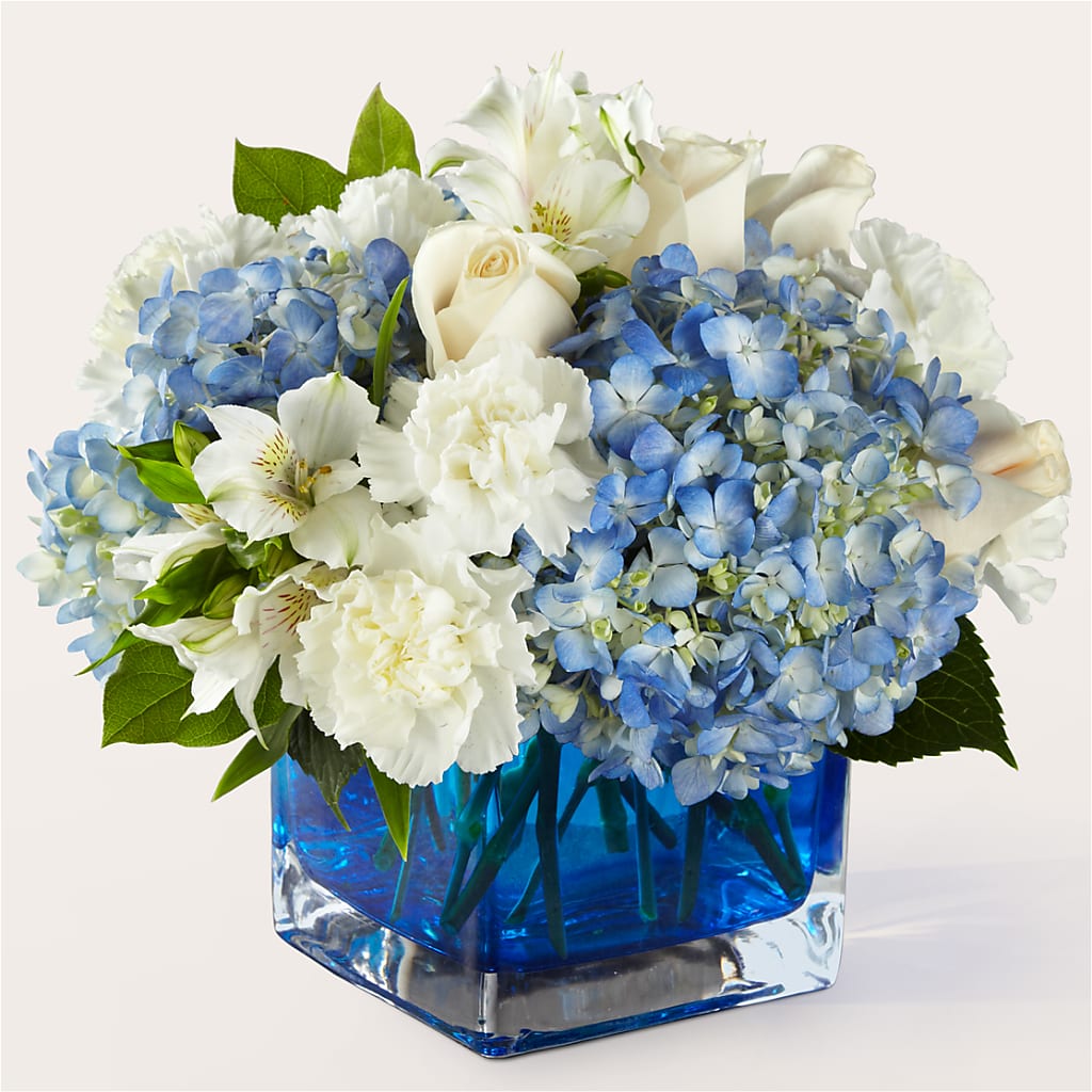 Soothing Waters Bouquet – Sandy Run Sndwich Shop And Florist Llc, Gaston SC