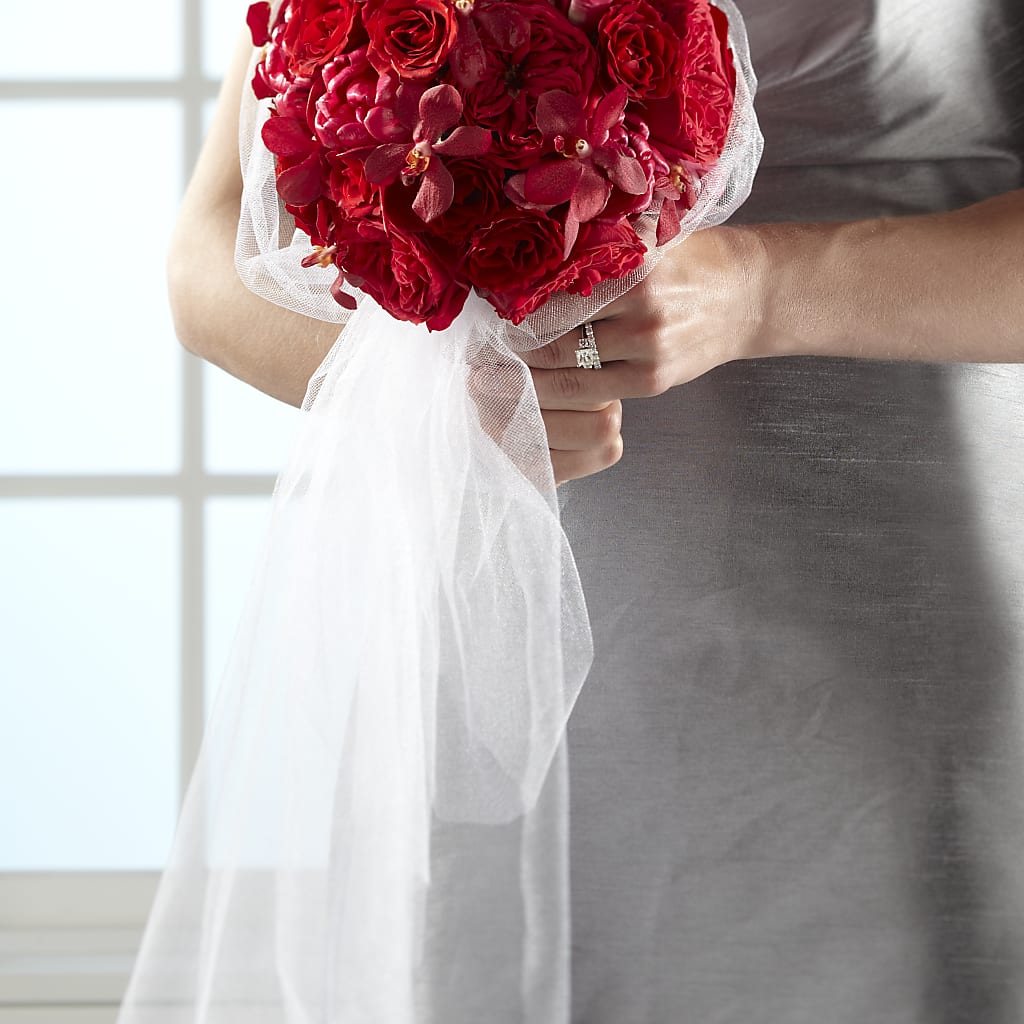 Desire Bouquet – Sandy Run Sndwich Shop And Florist Llc, Gaston SC
