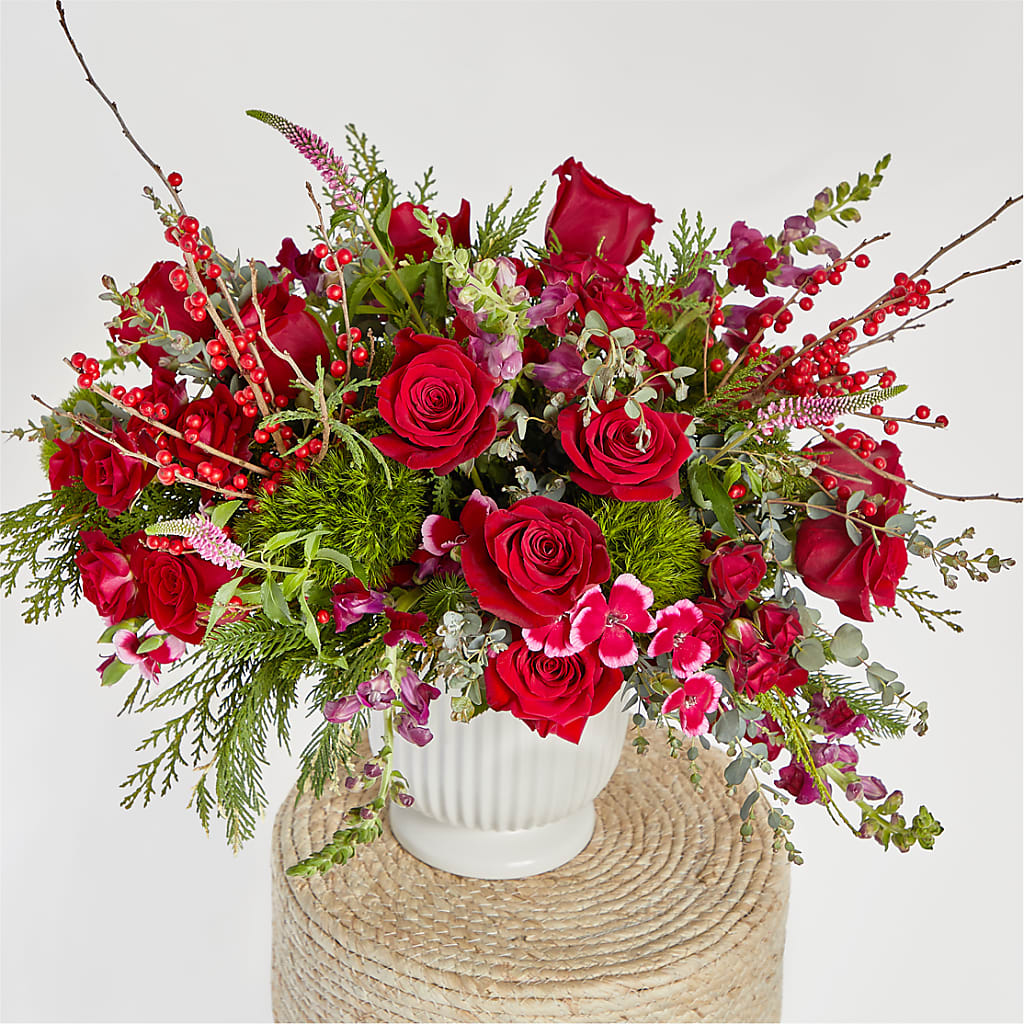 Big Red Bow Bouquet –  Sandy Run Sndwich Shop And Florist Llc, Gaston SC