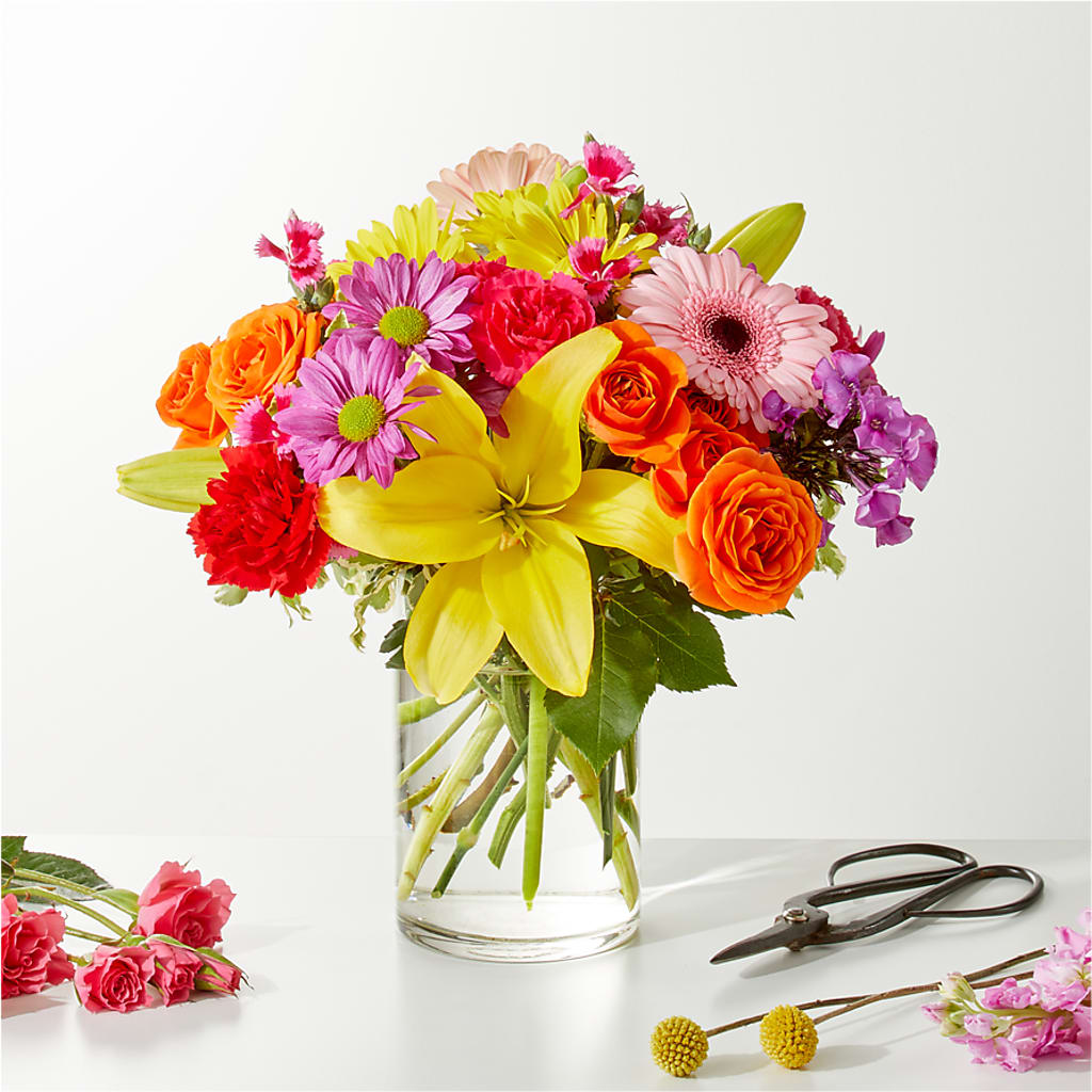 Cue the Confetti - A Florist Original –  Sandy Run Sndwich Shop And Florist Llc, Gaston SC