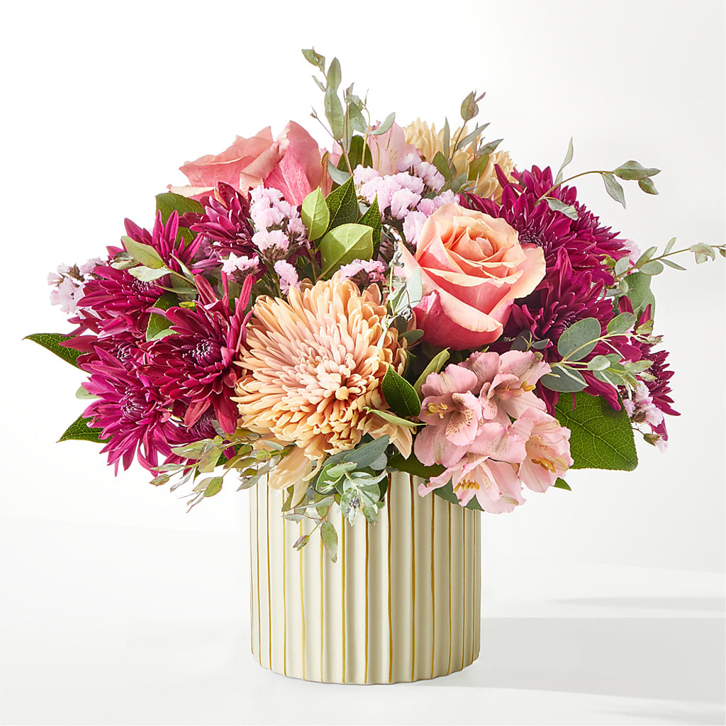 Berry Cobbler Bouquet with Ivory Vase –  Sandy Run Sndwich Shop And Florist Llc, Gaston SC