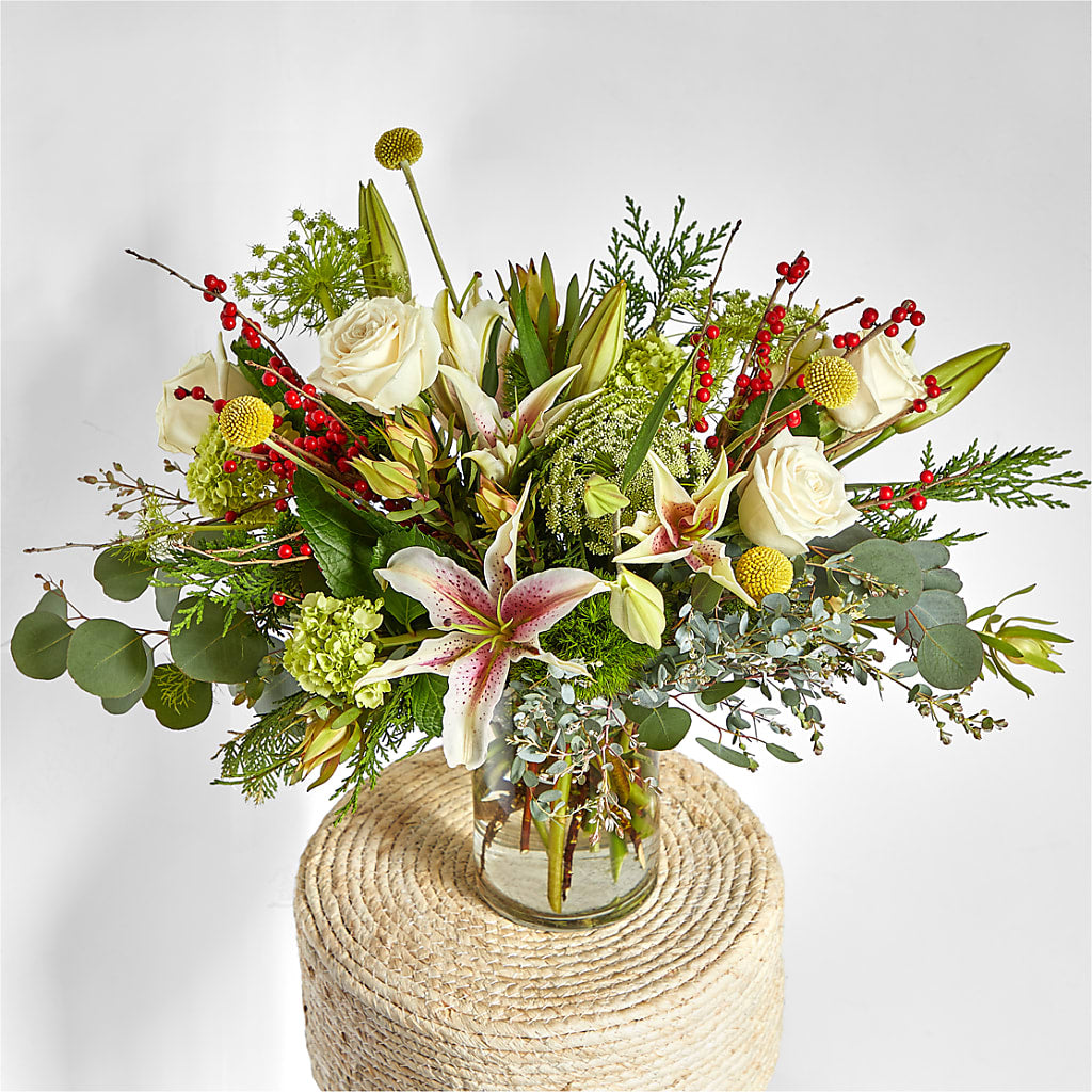Berry & Bright Bouquet –  Sandy Run Sndwich Shop And Florist Llc, Gaston SC